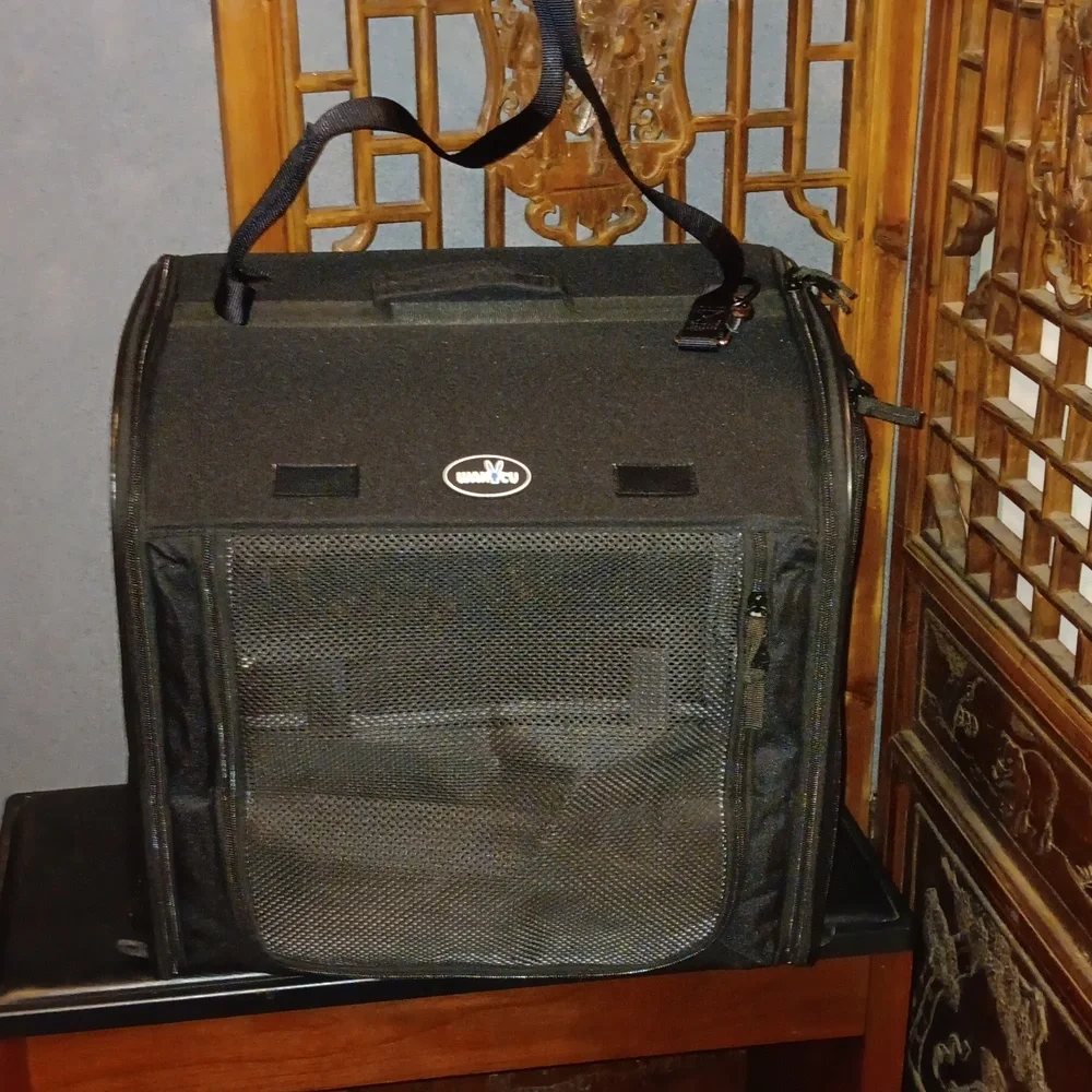 Wakytu TSA Approved Foldable Pet Carrier